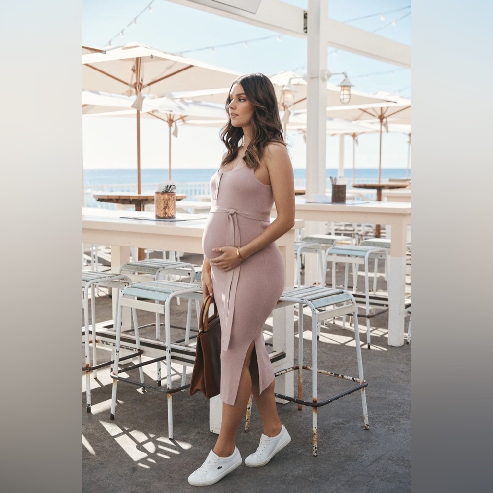 LEGOE Heritage Maternity Crepe Knit Tie Dress
